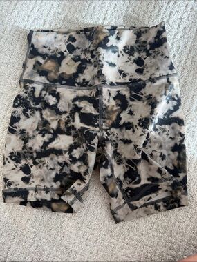 LULULELON WUNDER UNDER BIKE SHORTS